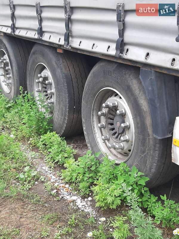 Тягач DAF 95 2002 в Городке
