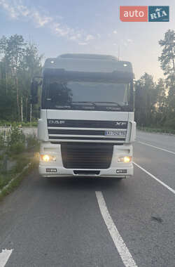 Тягач DAF 95 2006 в Чернигове