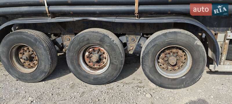 Тягач DAF 95 1999 в Днепре