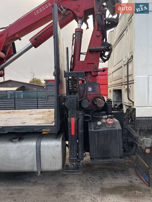 Кран-маніпулятор DAF 95 2004 в Борисполі