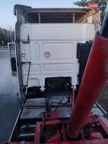 Самосвал DAF 95 2003 в Буче