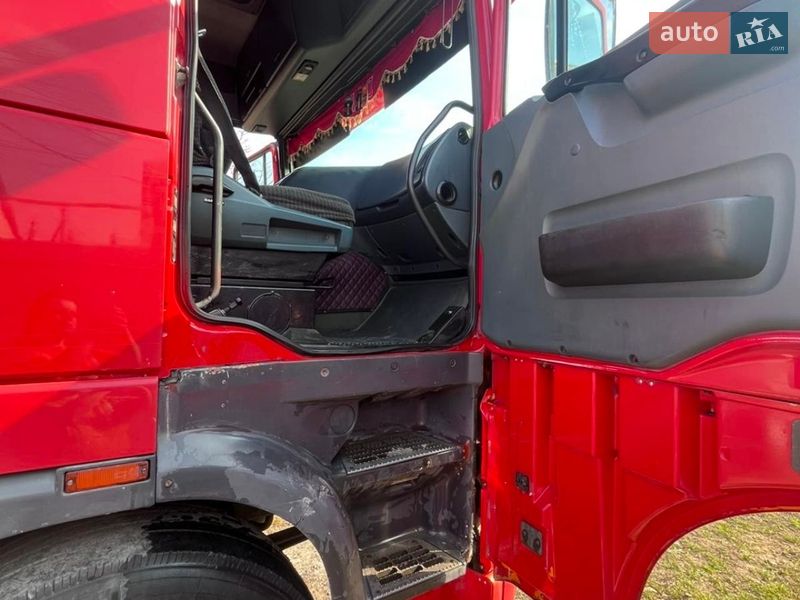 Тягач DAF 95 1999 в Каменец-Подольском