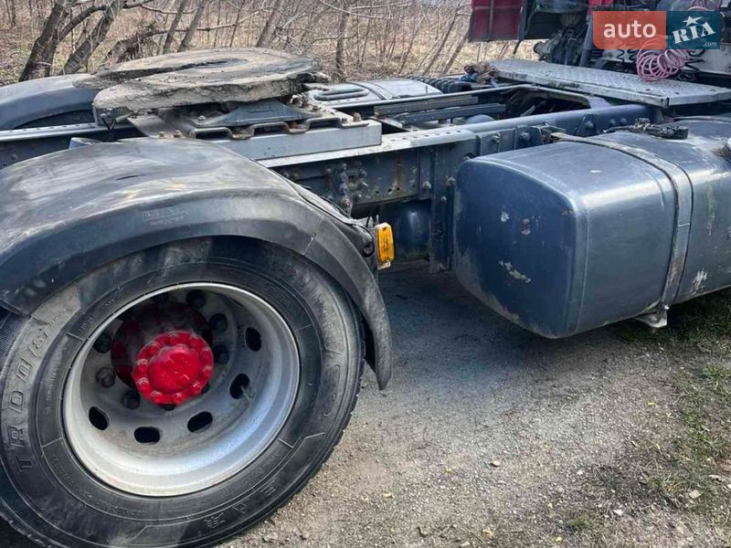 Тягач DAF 95 1999 в Каменец-Подольском