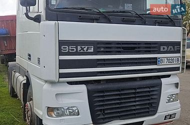 Тягач DAF 95 1999 в Машевке