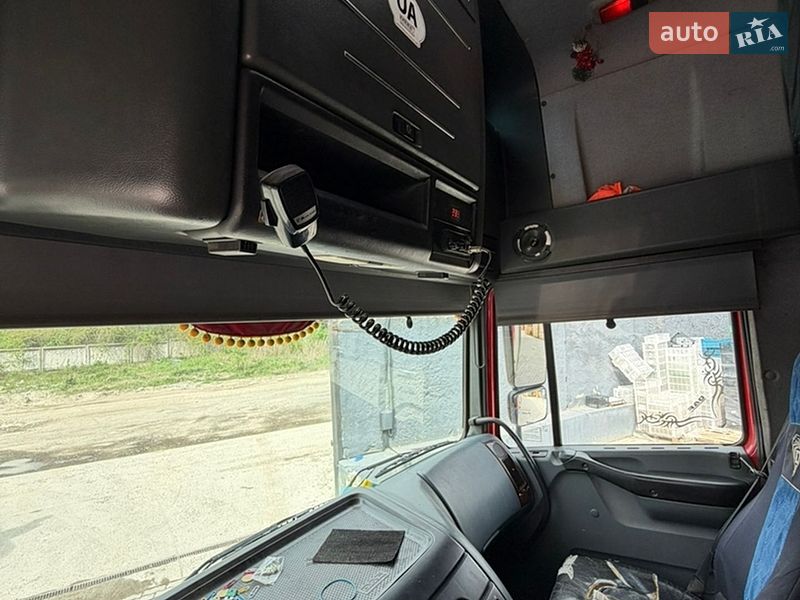 Тягач DAF 95 2002 в Львове