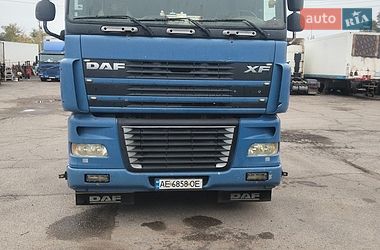 Тягач DAF 95 2005 в Кривому Розі