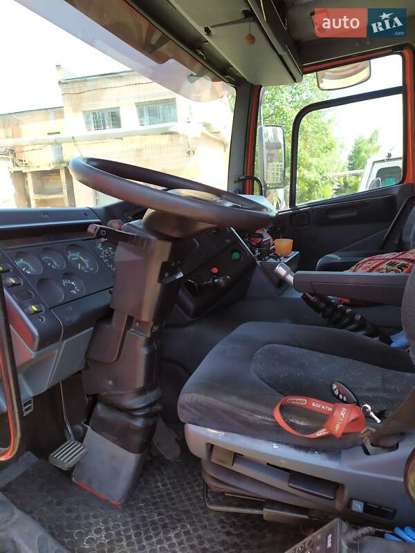 Грузовой фургон DAF AE 1999 в Полтаве