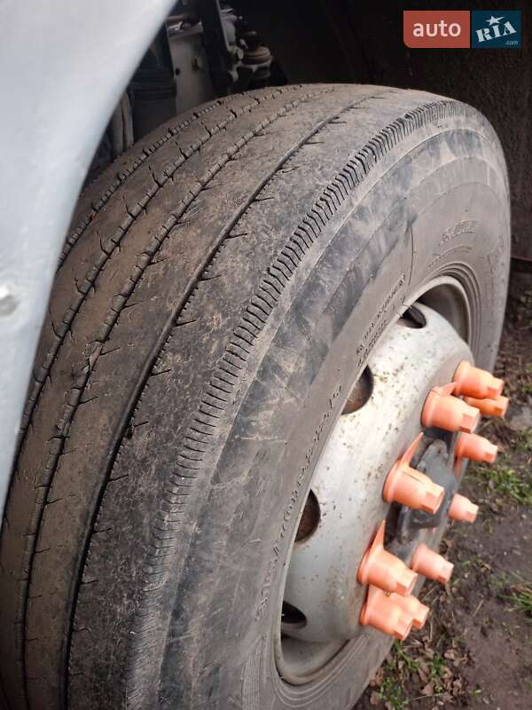 Зерновоз DAF ATI 1989 в Гадяче