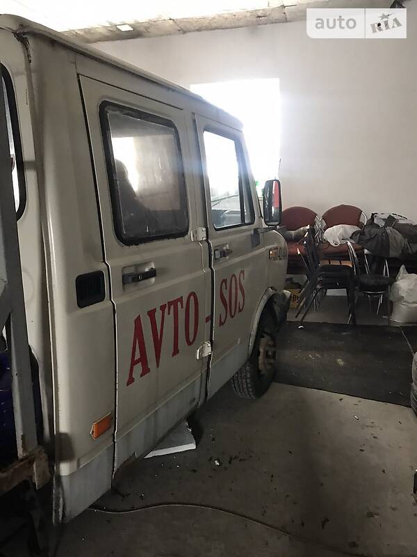 Евакуатор DAF CF 75 1992 в Львові