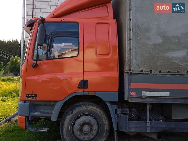 Тентований DAF CF 75 2003 в Турці