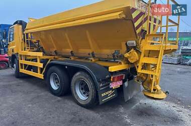 Снігоприбиральна машина DAF CF 75 2010 в Великій Багачці
