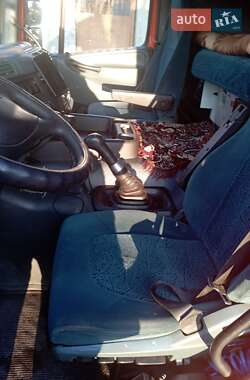 Грузовой фургон DAF CF 75 2003 в 