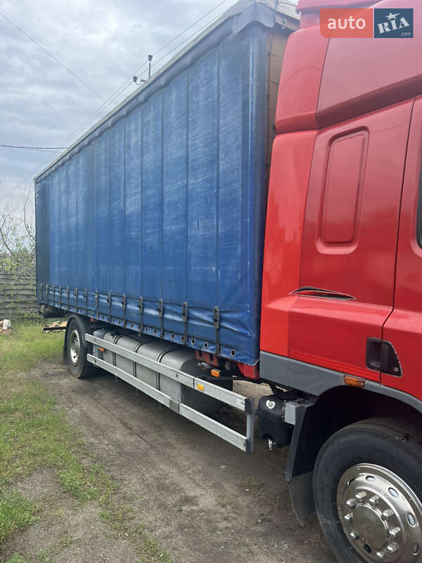 Тентований DAF CF 75 2002 в Києві