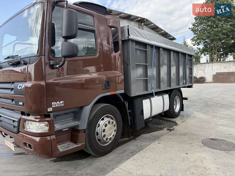 Самосвал DAF CF 75 2011 в 
