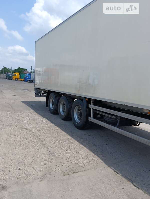 Тягач DAF CF 85 2011 в Одессе