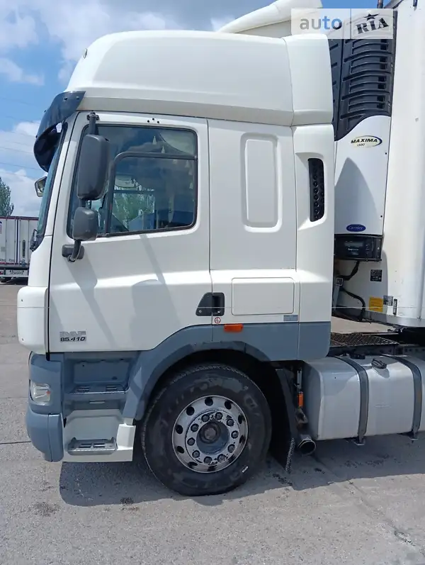 Тягач DAF CF 85 2012 в 