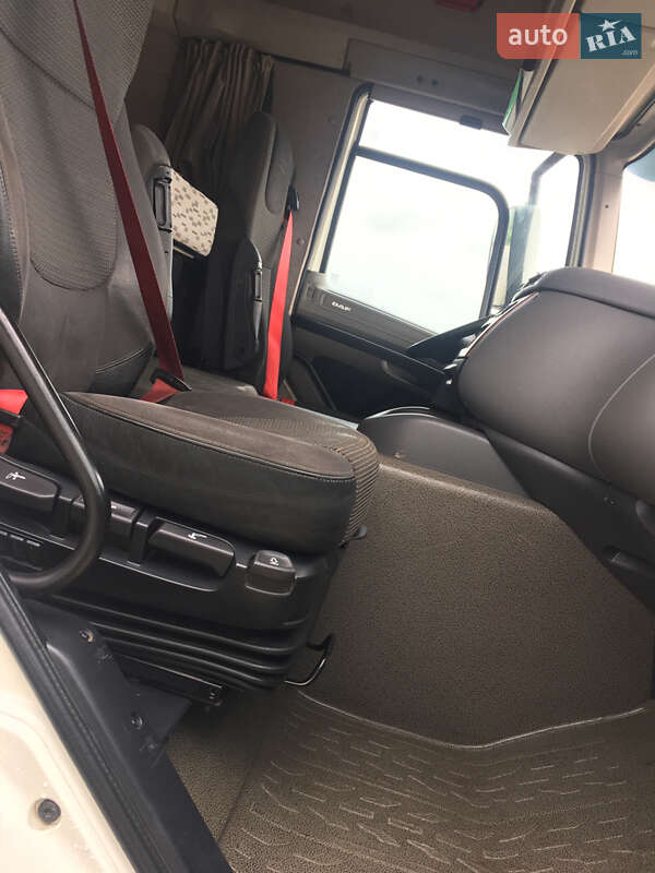 Тягач DAF CF 85 2015 в Бучаче