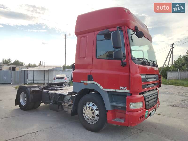 Тягач DAF CF 85 2011 в Славуте