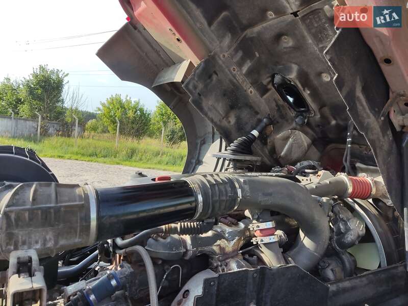Тягач DAF CF 85 2011 в Славуте