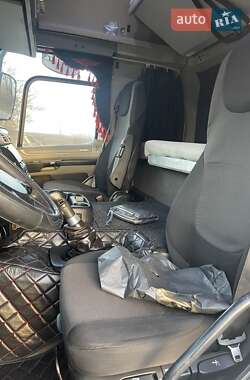 Тягач DAF CF 85 2012 в 