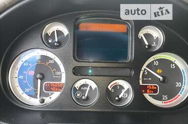 Тягач DAF CF 85 2011 в Черновцах