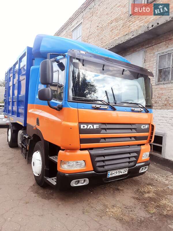 Самосвал DAF CF 85 2007 в Александрие