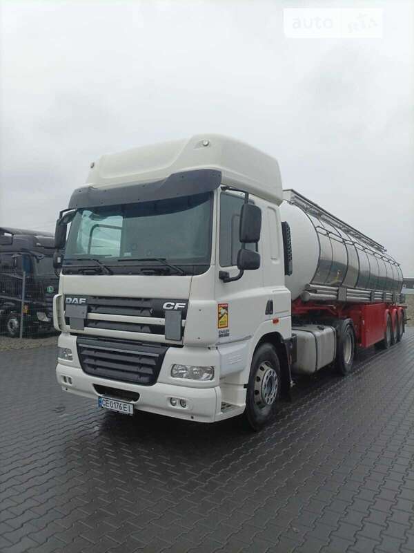 Тягач DAF CF 85 2011 в Чернівцях