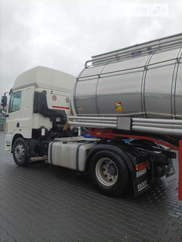Тягач DAF CF 85 2011 в Чернівцях фото 6 Тягач DAF CF 85 2011 в Чернівцях