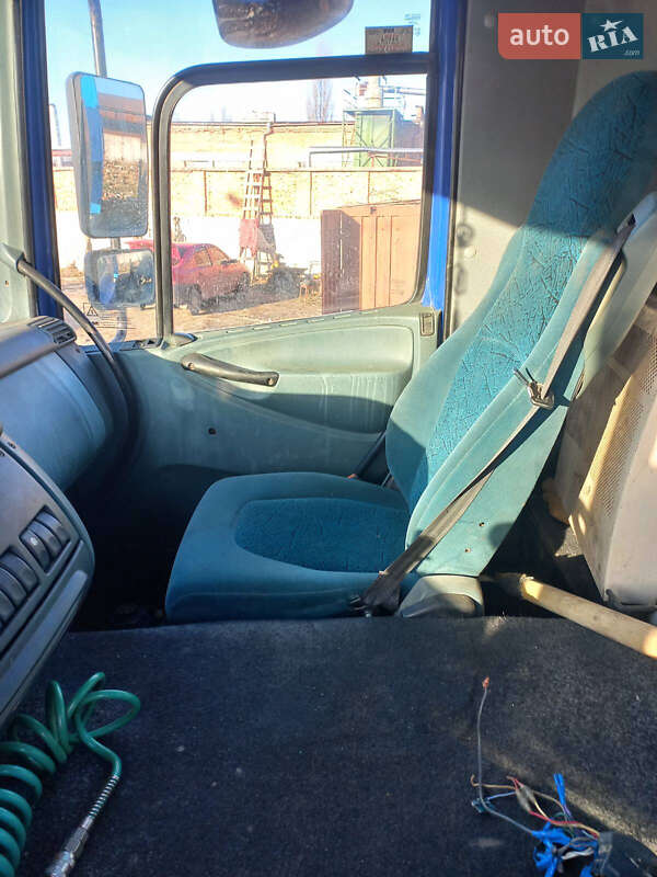 Самосвал DAF CF 85 2004 в Ровно