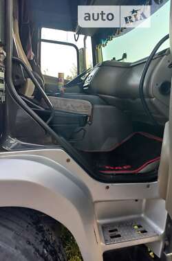 Тягач DAF CF 85 2010 в 