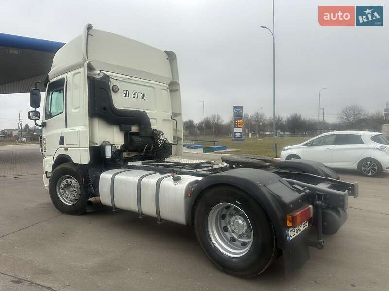Тягач DAF CF 85 2011 в Прилуках