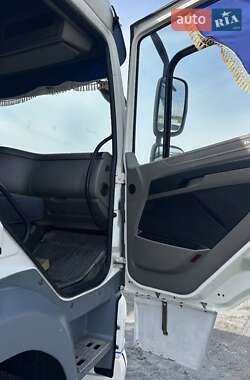 Самосвал DAF CF 85 2013 в 