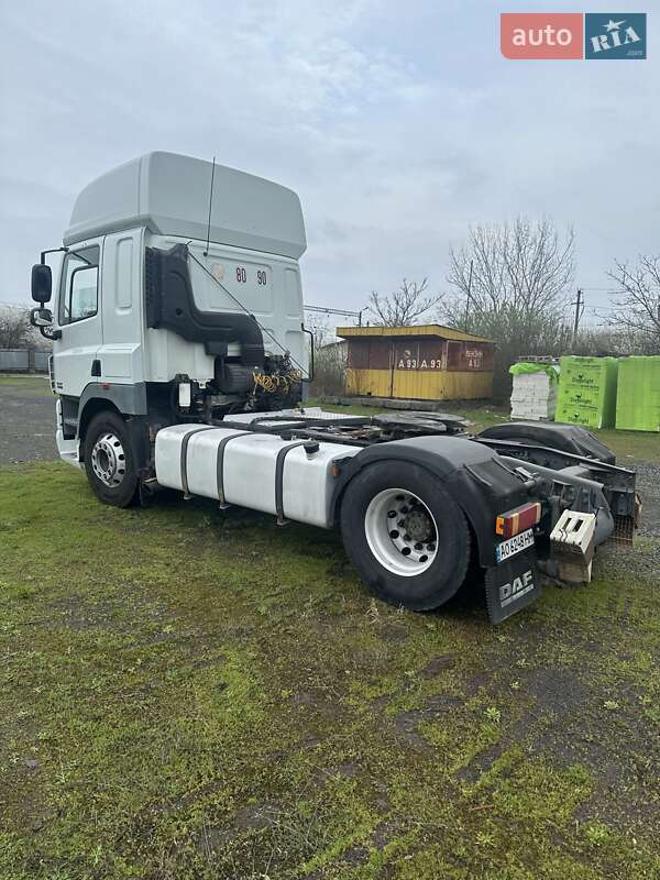 Тягач DAF CF 85 2011 в Ужгороді