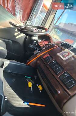 Тягач DAF CF 85 2007 в 