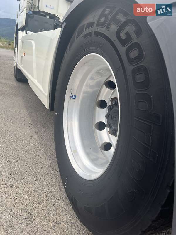 Тягач DAF CF 85 2014 в Хусті
