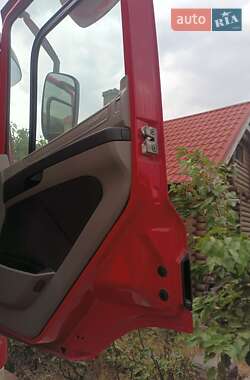 Тягач DAF CF 85 2012 в 