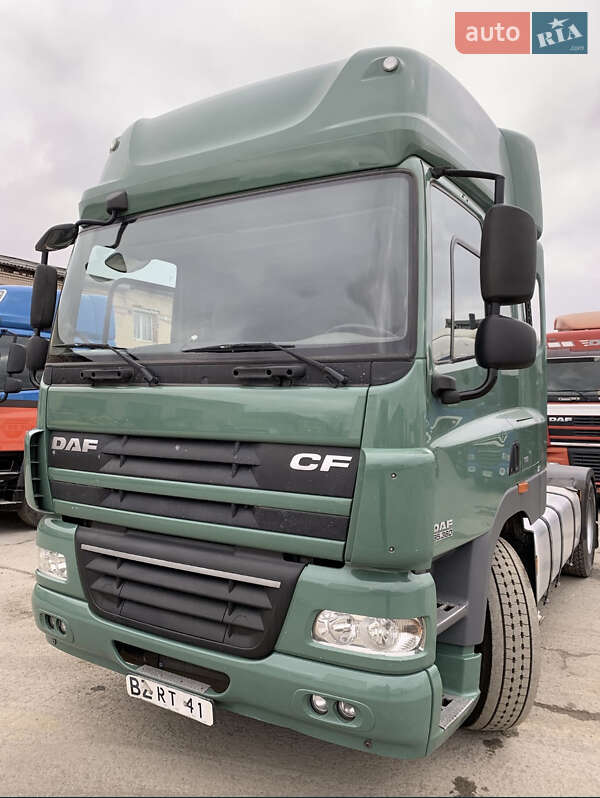 Тягач DAF CF 85 2012 в Львове