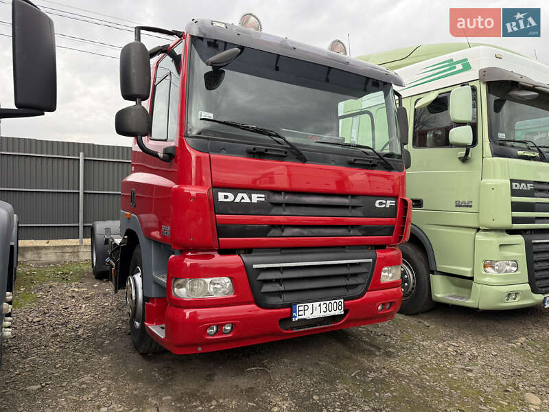 Тягач DAF CF 85 2012 в Долині