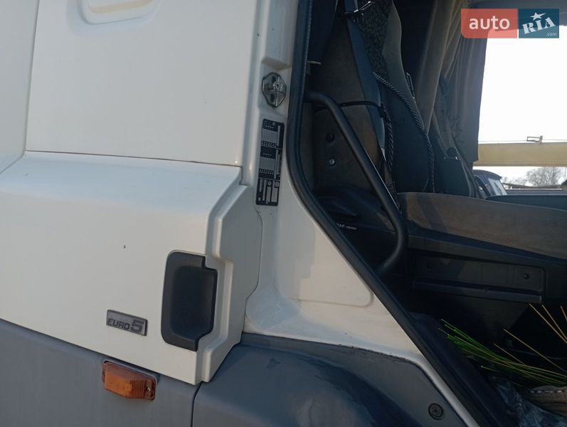 Тягач DAF CF 85 2009 в Запорожье