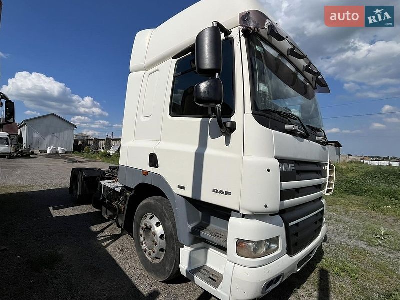 Тягач DAF CF 85 2006 в Черкасах фото 5 Тягач DAF CF 85 2006 в Черкасах