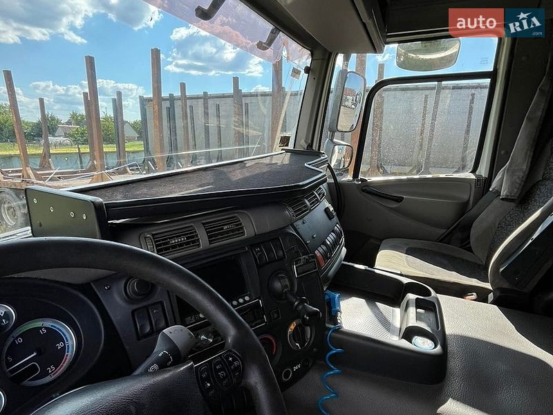 Тягач DAF CF 85 2006 в Черкасах фото 7 Тягач DAF CF 85 2006 в Черкасах