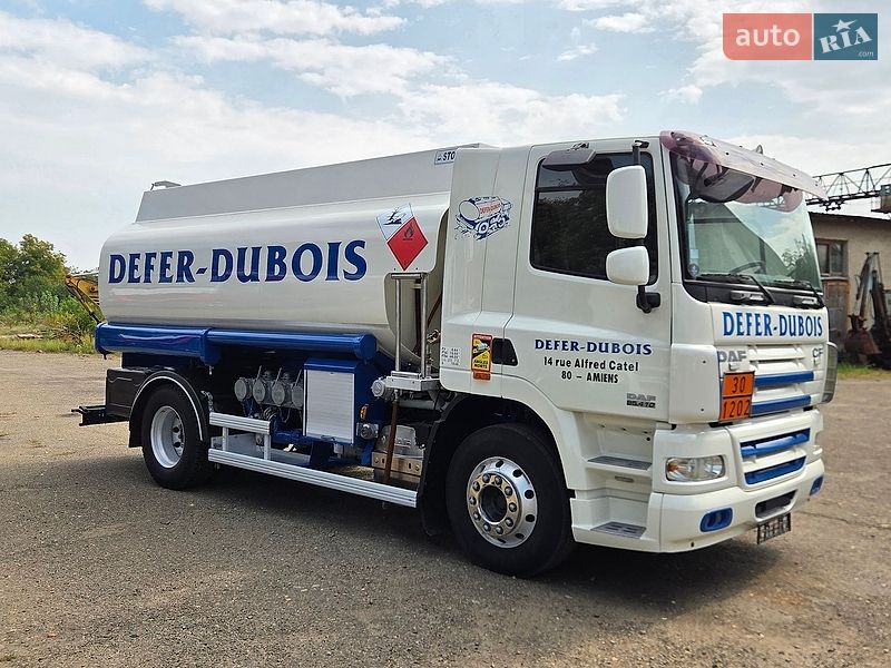 Бензовоз DAF CF 85 2009 в Черновцах