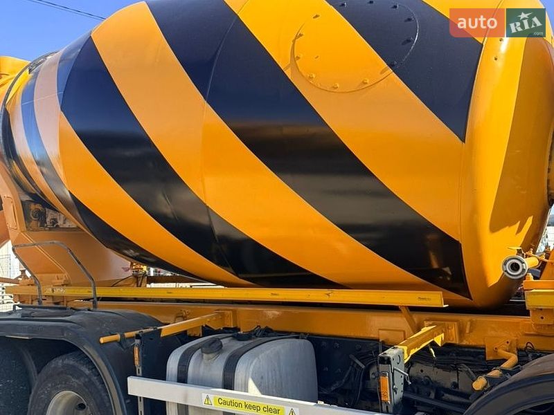 Бетономешалка (Миксер) DAF CF 85 2013 в Бучаче