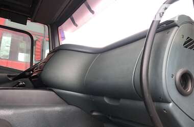 Тягач DAF CF 2006 в 