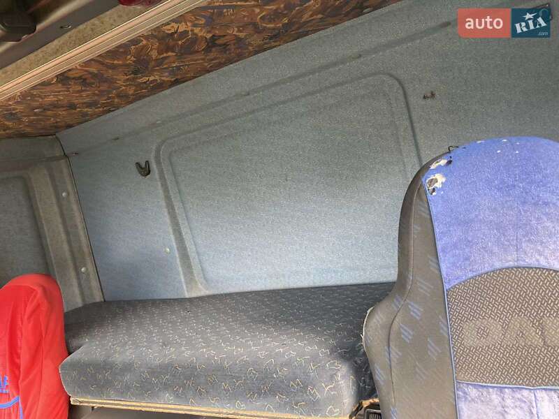 Грузовой фургон DAF CF 2002 в Черкассах