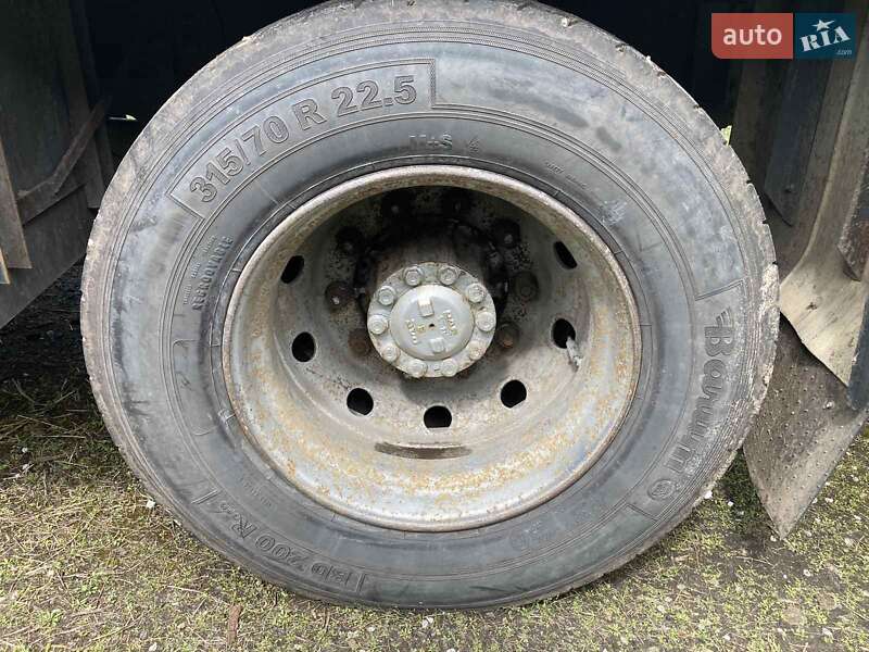 Грузовой фургон DAF CF 2002 в Черкассах