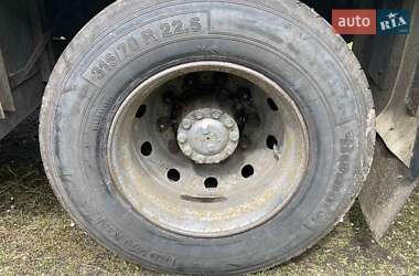 Грузовой фургон DAF CF 2002 в 