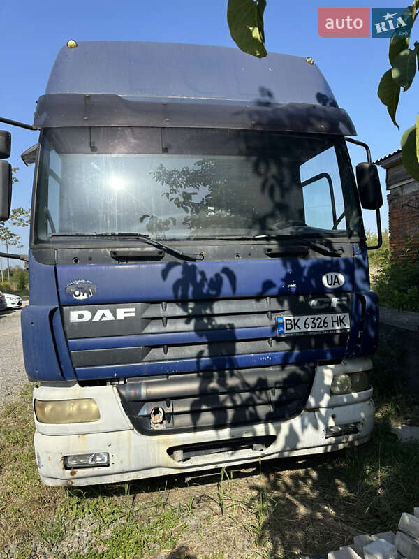 Тентованый DAF CF 2004 в Львове