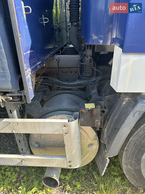Тентованый DAF CF 2004 в Львове