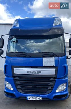 Тягач DAF CF 2014 в Дніпрі